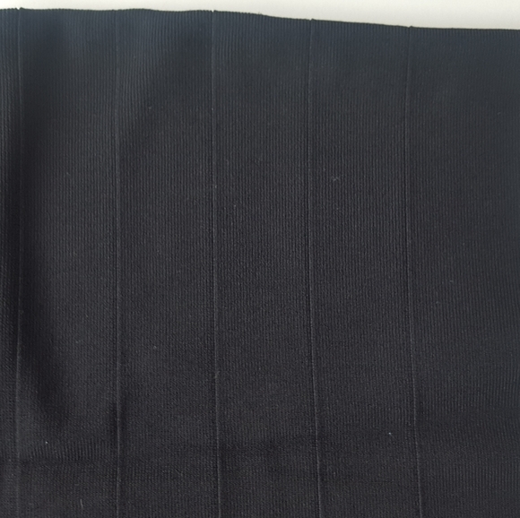 Le chateau small black seamless bandage skirt - Picture 7 of 7